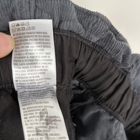 American Eagle Paper Bag Waist Corduroy Crop Pants Size 00 NWT - Picture 7 of 7